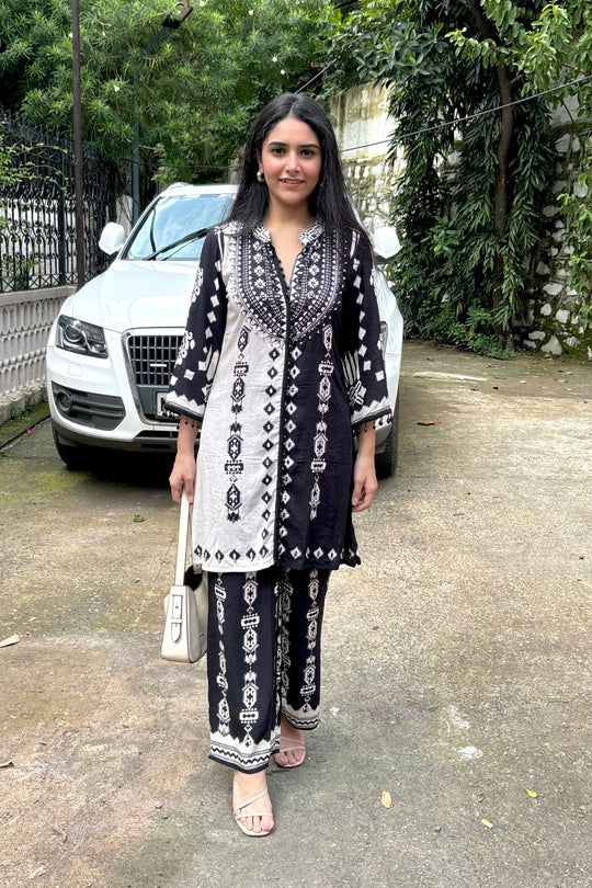 Black & White Rayon Cotton Geometric Print Co-Ord Set with Mirror Work