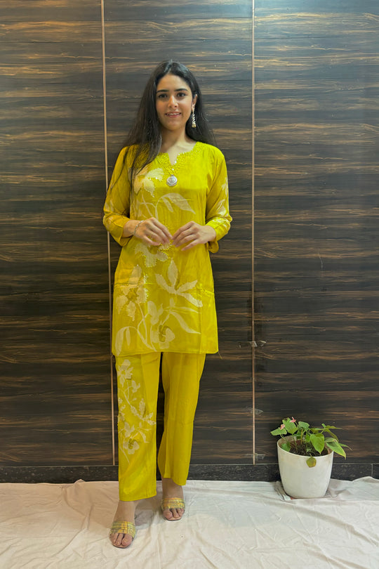 Yellow Muslin Printed Kurti Pant Co-ord Set for Women - Festive & Office Wear