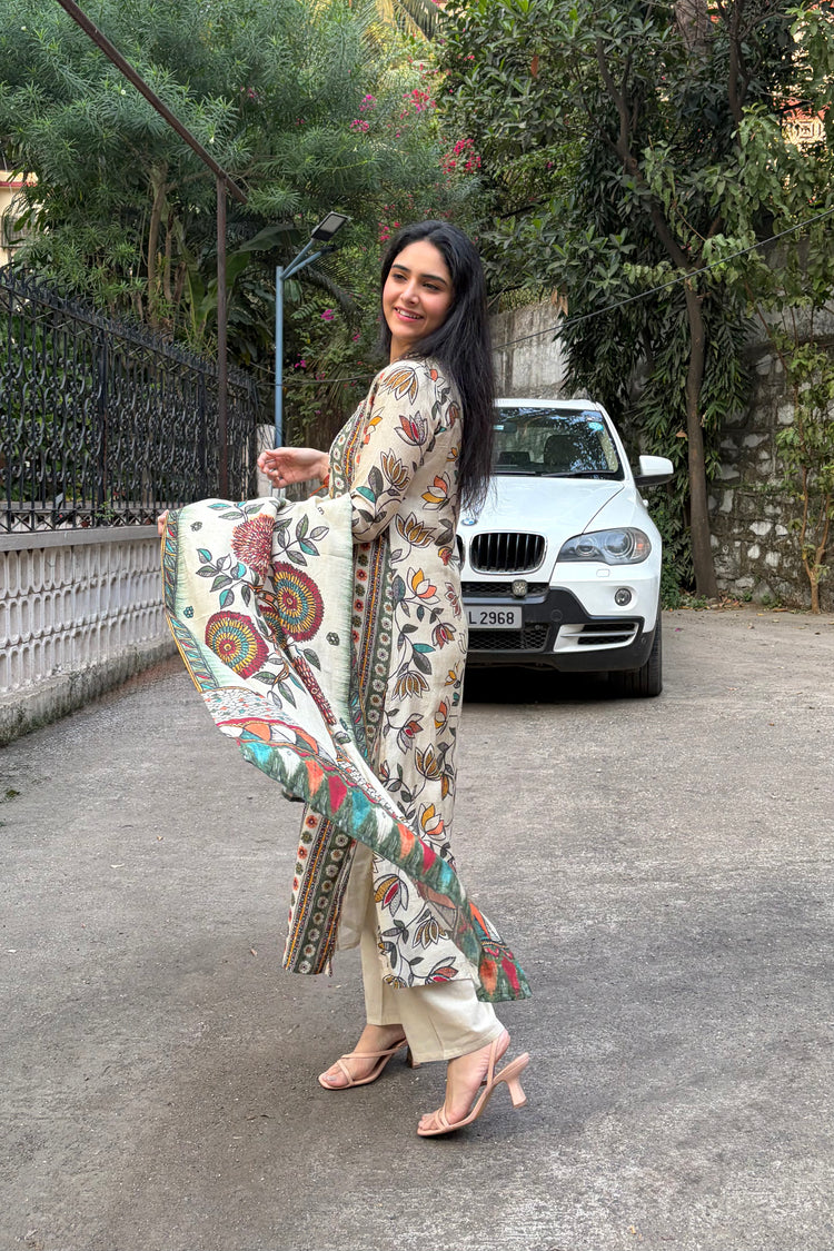 Muslin Silk A-Line Dupatta Set with Lotus Print